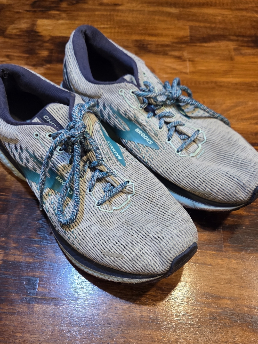 Brooks Ghost 13 Women's Running Shoes Size 10 B (Medium) Gray/Green Activewear